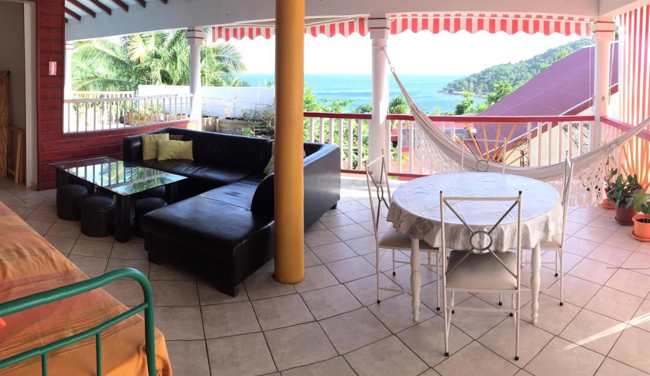 Soleil La Bed & Breakfast Terre-de-Bas Екстериор снимка